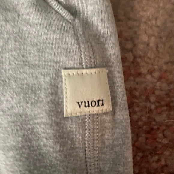 VUORI pale heather grey Performance Jogger
DreamKnit™ Joggers
NEW no tags XS - Picture 8 of 9